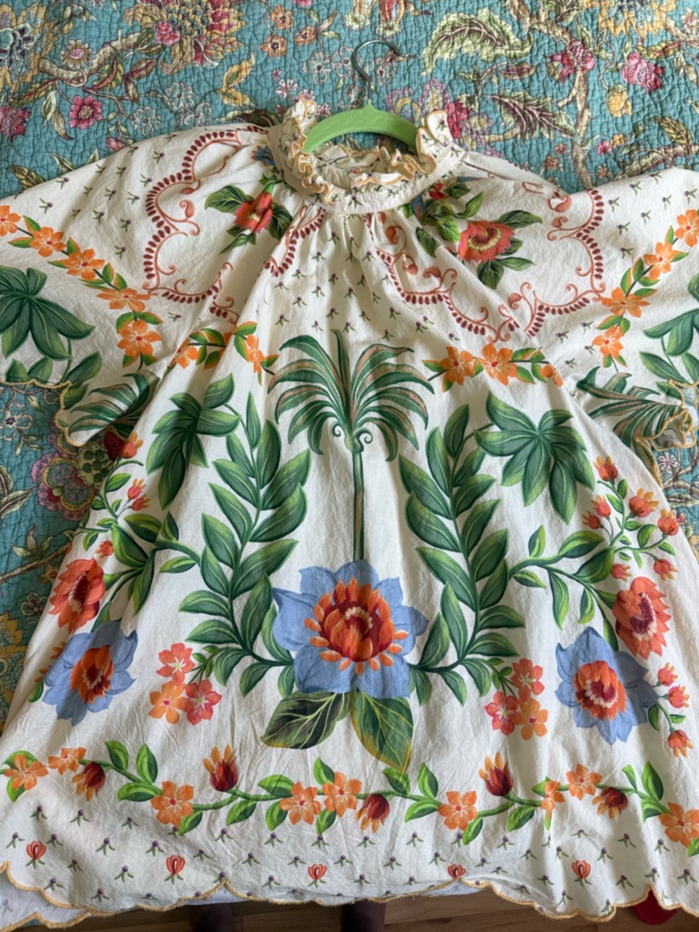Farm Rio Short-Sleeve High-Neck Printed Blouse - Picture 5 of 11
